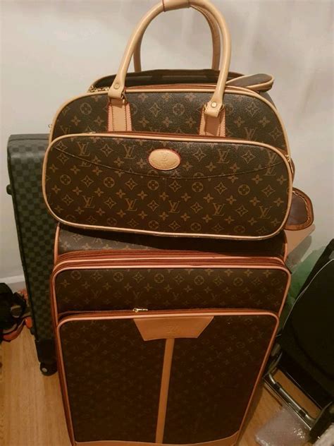 louis vuitton koffert|louis vuitton bag set.